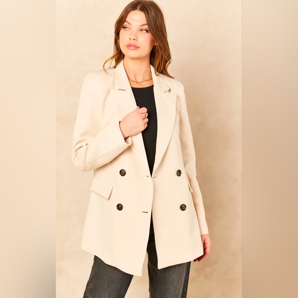Cream linen blazer